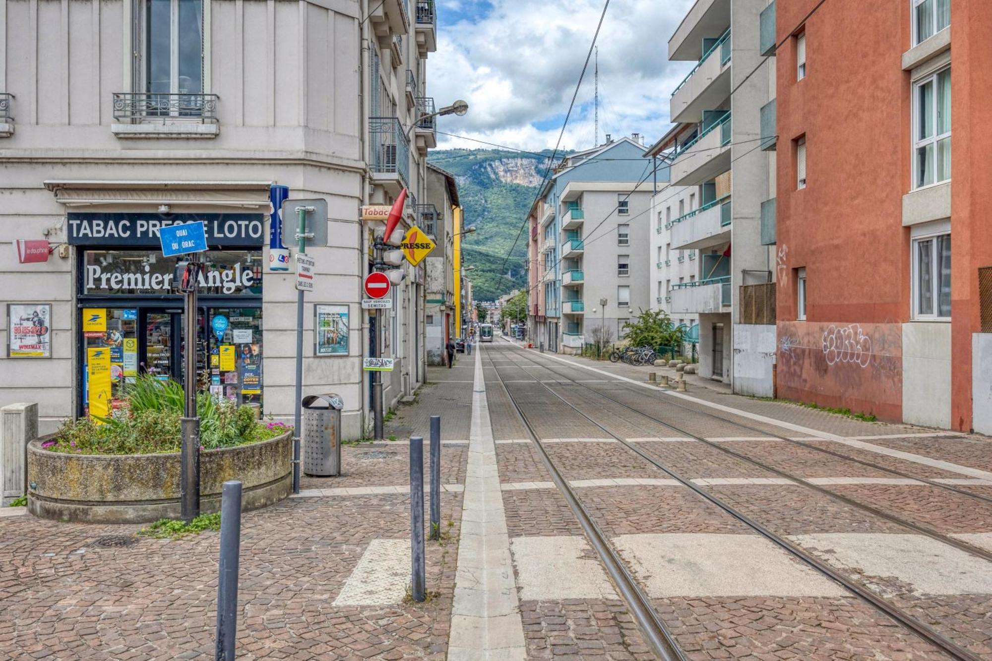 La Residentiel - Cea - Stmicro - Gare Lägenhet Fontaine  Exteriör bild
